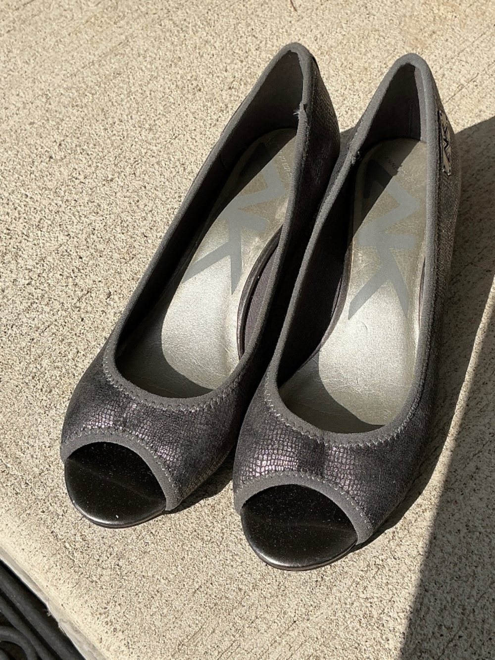 Anne Klein Sport Women's Wedge Gray Open Toe Shoes size 7.5